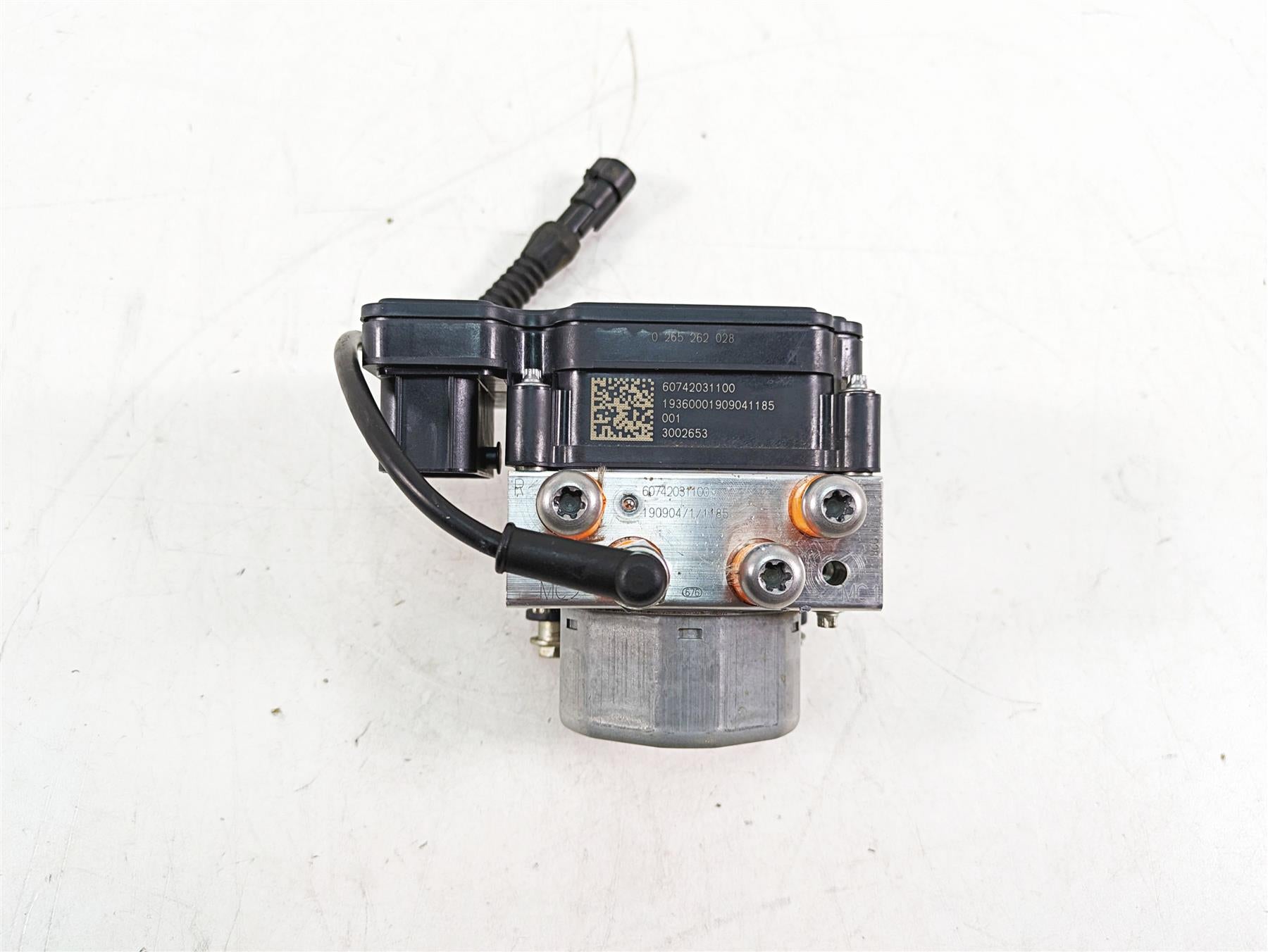 2020 KTM 1290 Super Adventure R Abs Brake Pump Module Unit 60742031144 {{ shop.shopifyCountryName }} - Mototech271