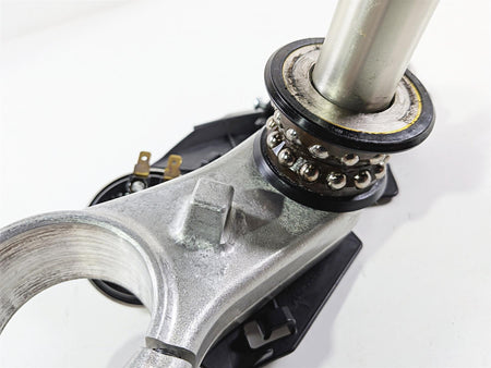 2022 Yamaha YZF R1 R1M RN65 Lower Triple Tree Steering Clamp 2CR-23340-00-00-Mototech271