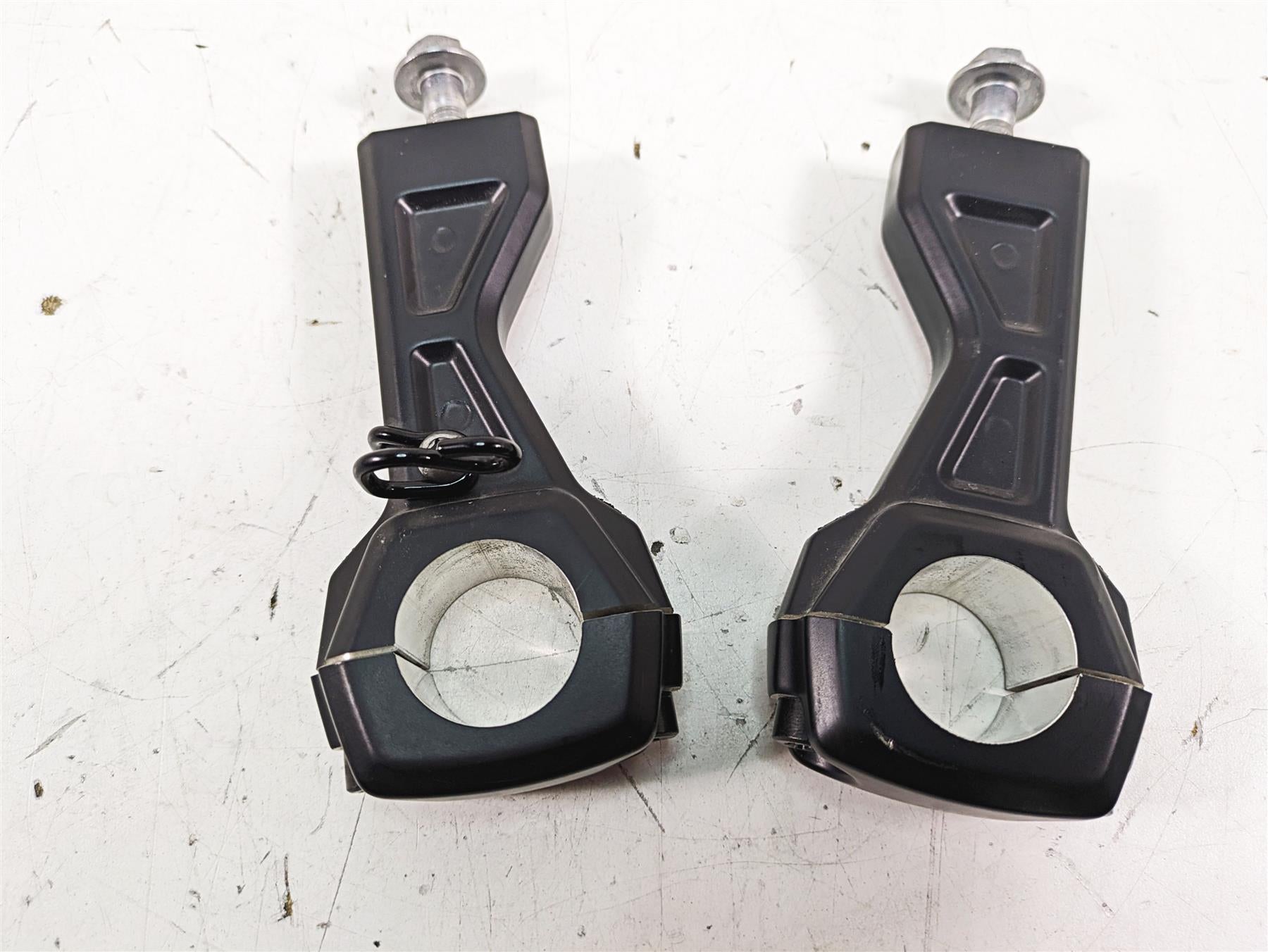 2022 Harley RA1250 S Pan America Handlebar Riser Holder Clamp Set 55900191 {{ shop.shopifyCountryName }} - Mototech271