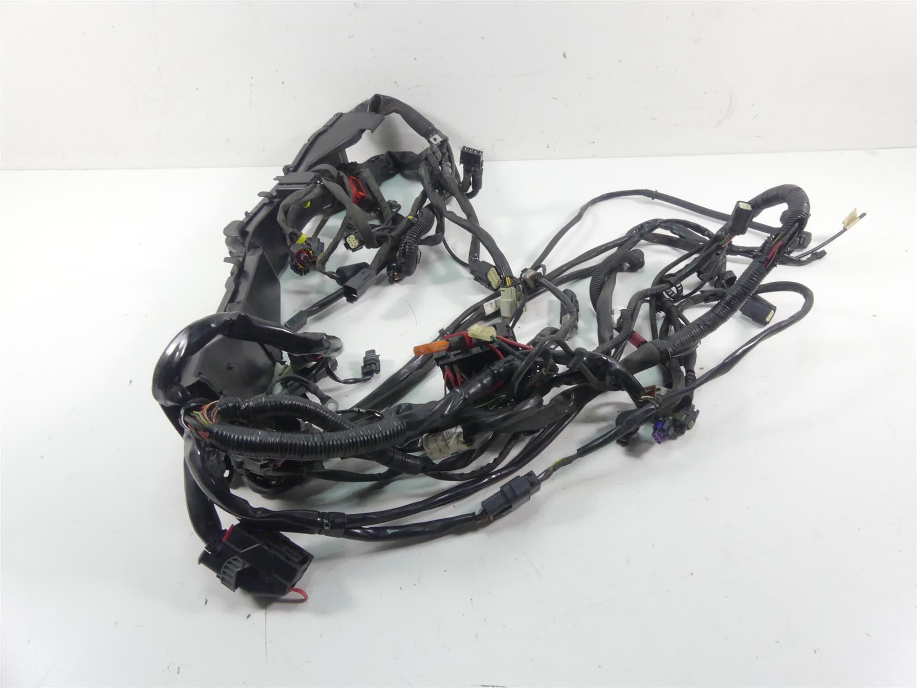 2013 Harley Touring FLHTK Electra Glide Main Wiring Harness Abs - Read 69200304 {{ shop.shopifyCountryName }} - Mototech271