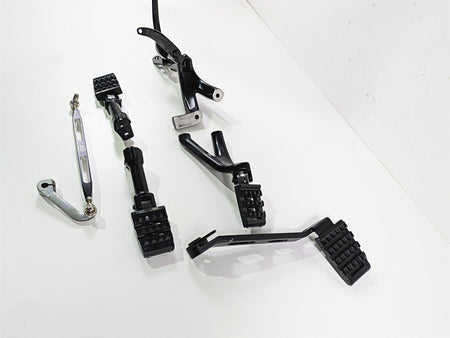 2019 Harley Softail FXDR 114 Footpeg Shifter Brake Pedal Set 33600134 50500746 {{ shop.shopifyCountryName }} - Mototech271