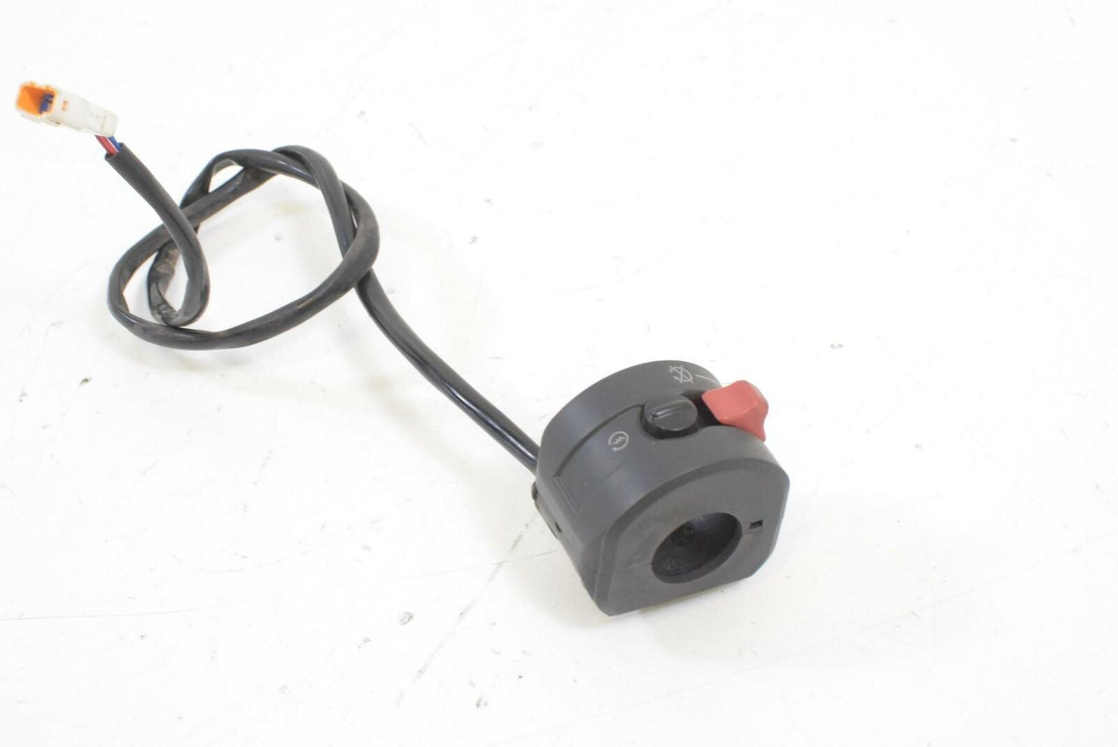 2012 Ducati Hypermotard 1100 Evo SP Right Start Kill Control Switch 65010091H {{ shop.shopifyCountryName }} - Mototech271