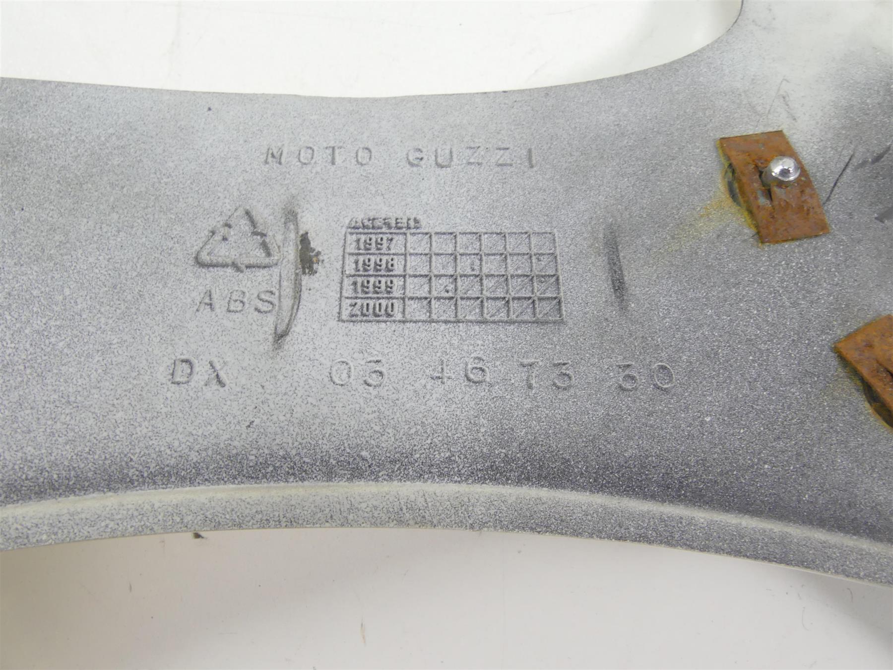 2001 Moto Guzzi California Sp 1100 Left Right Trim Cover Fairing Set GU03467330 {{ shop.shopifyCountryName }} - Mototech271