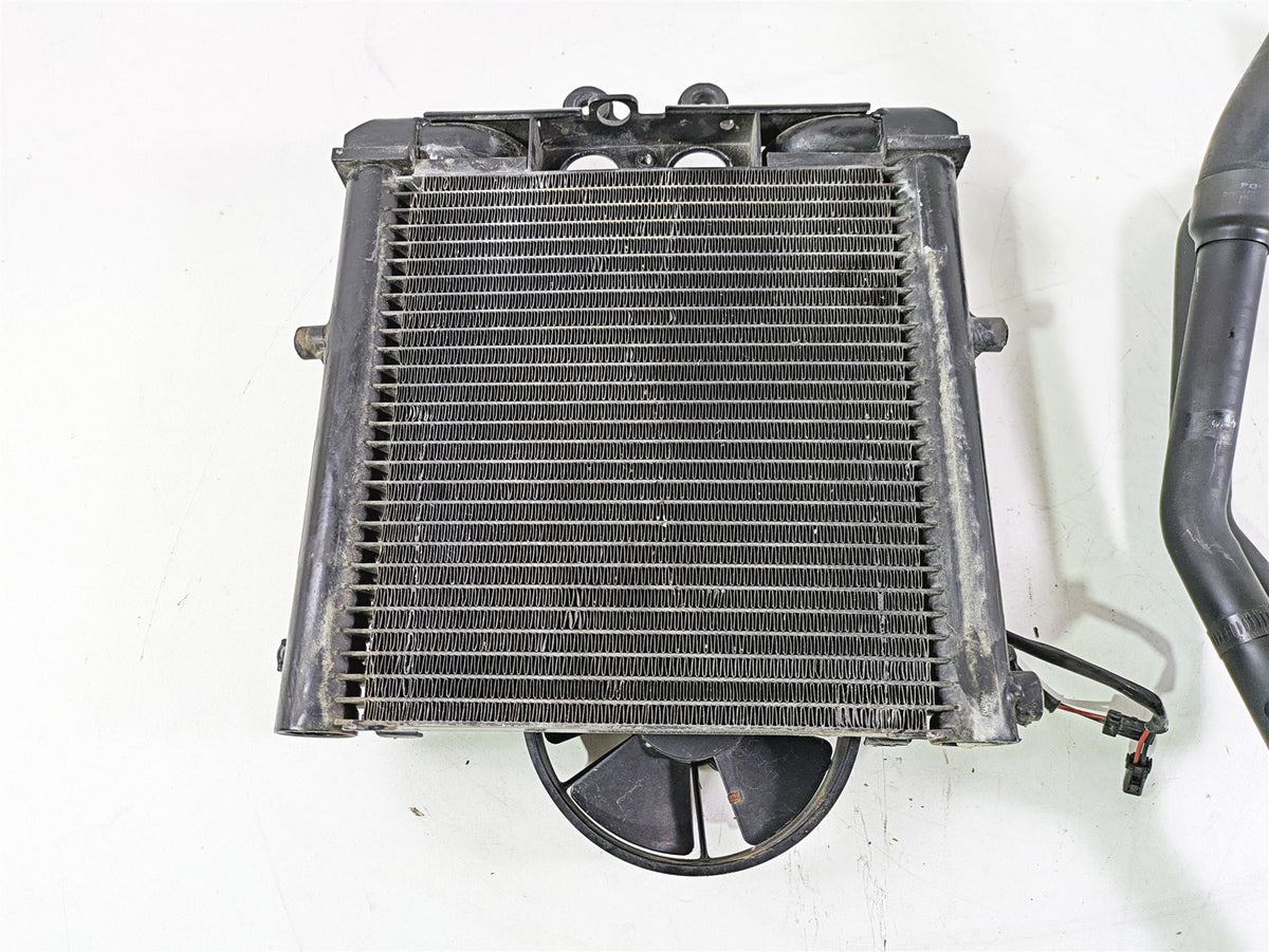2013 Harley VRSCF Muscle Rod Radiator Fans Reservoir Hoses - Tested 26722-04 {{ shop.shopifyCountryName }} - Mototech271