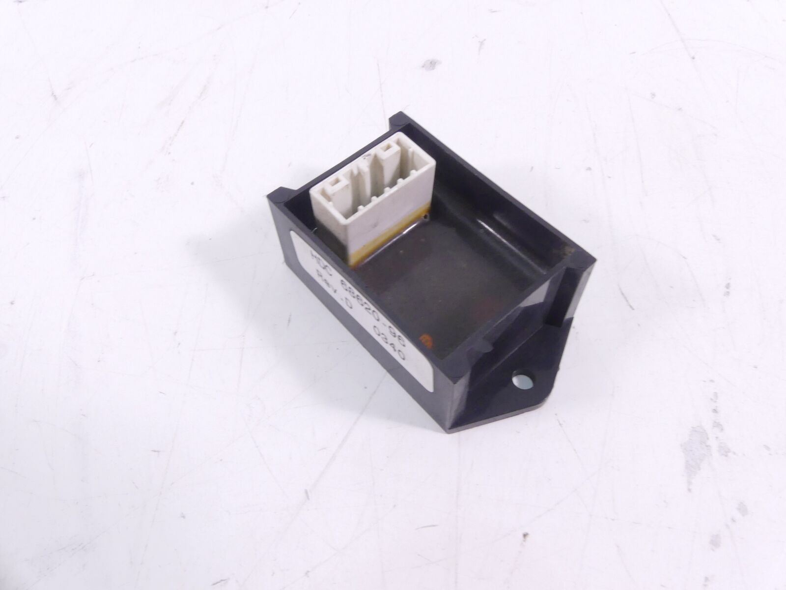 2000 Harley Touring FLHTCI Electra Glide Low Fuel Gas Sensor Module 68620-96 {{ shop.shopifyCountryName }} - Mototech271