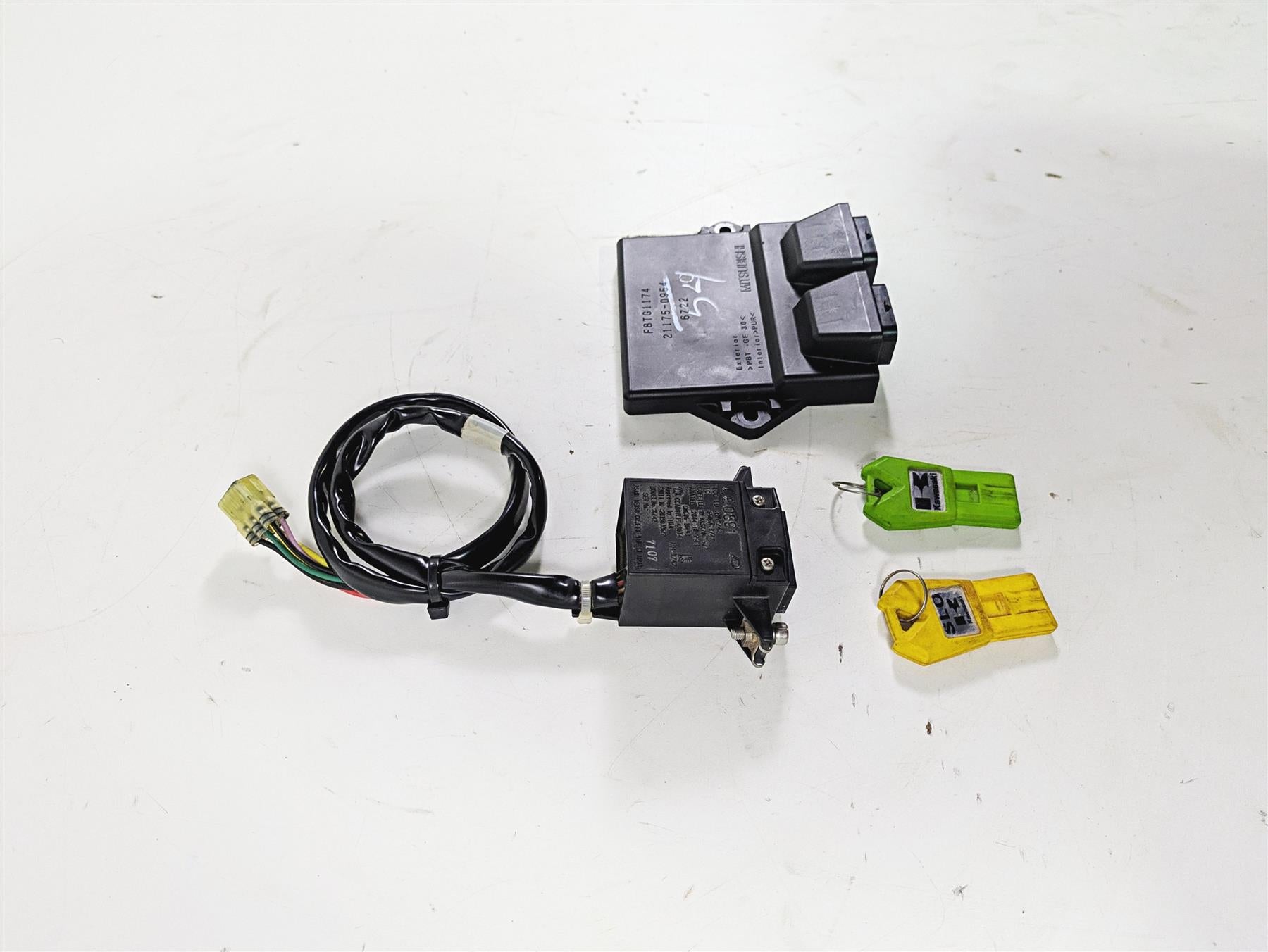 2017 Kawasaki Ultra 310X Cdi Ecu Ecm Ignition & Dess Switch Set 21175-0954 {{ shop.shopifyCountryName }} - Mototech271