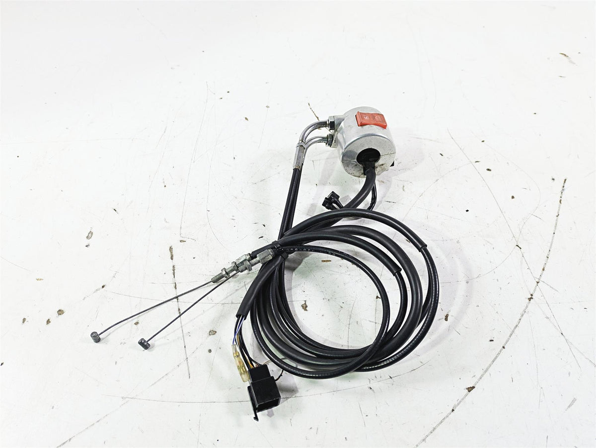 2002 Honda GL1500 CD Valkyrie Deluxe Right Hand Control Switch 35013-MZ0-020 {{ shop.shopifyCountryName }} - Mototech271
