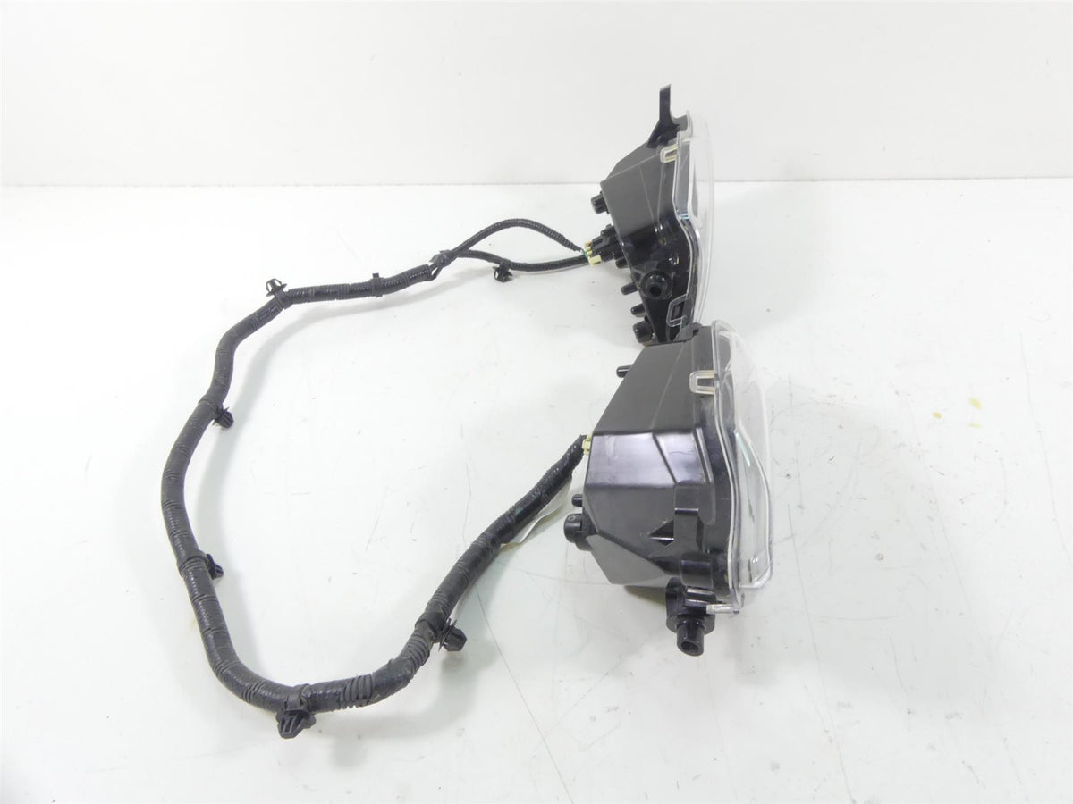 2019 Honda Talon SXS1000 S2R Nice Head Light Headlights 33150-HL6-A01 {{ shop.shopifyCountryName }} - Mototech271