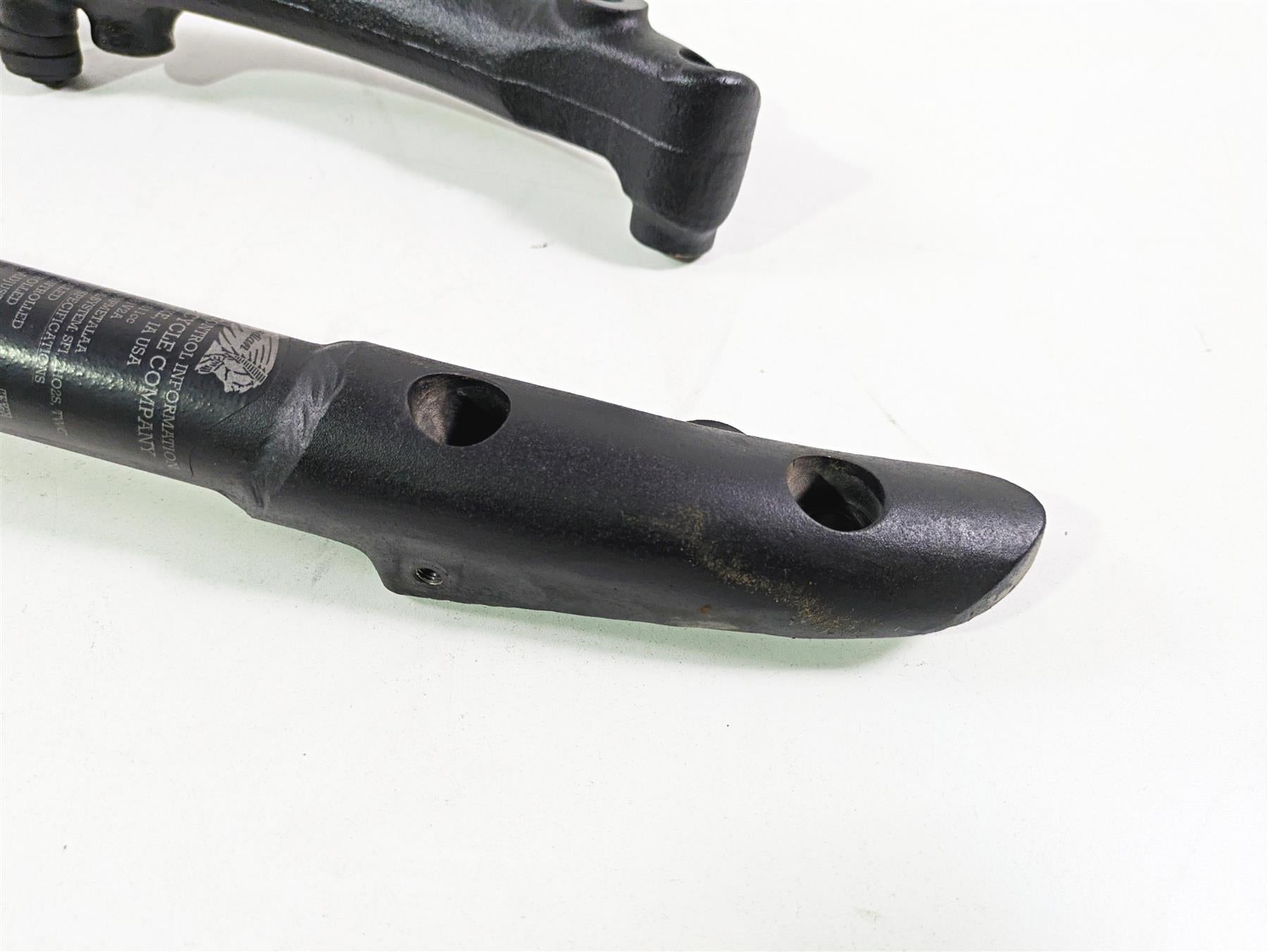 2017 Indian Chieftain Limited Front Frame Down Tube Set 1018969 1018970 {{ shop.shopifyCountryName }} - Mototech271