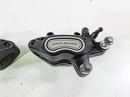 2018 Harley Softail FXFBS Fat Bob Front Brake Caliper Set 41300095 41300205 {{ shop.shopifyCountryName }} - Mototech271