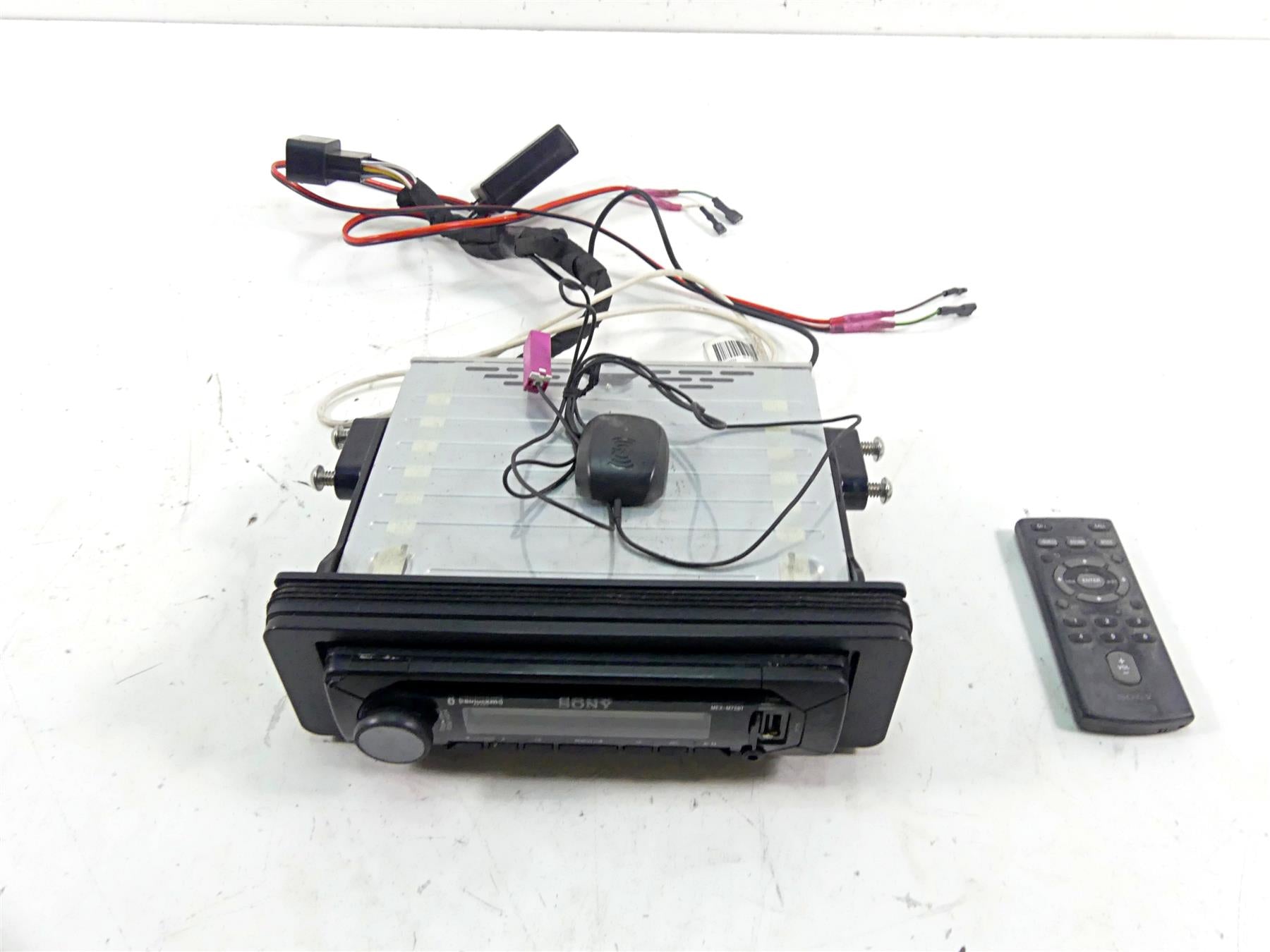 2006 Harley Touring FLHTCU SE E-Glide Sony Bluetooth Radio Speaker Amp MEX-M72BT {{ shop.shopifyCountryName }} - Mototech271