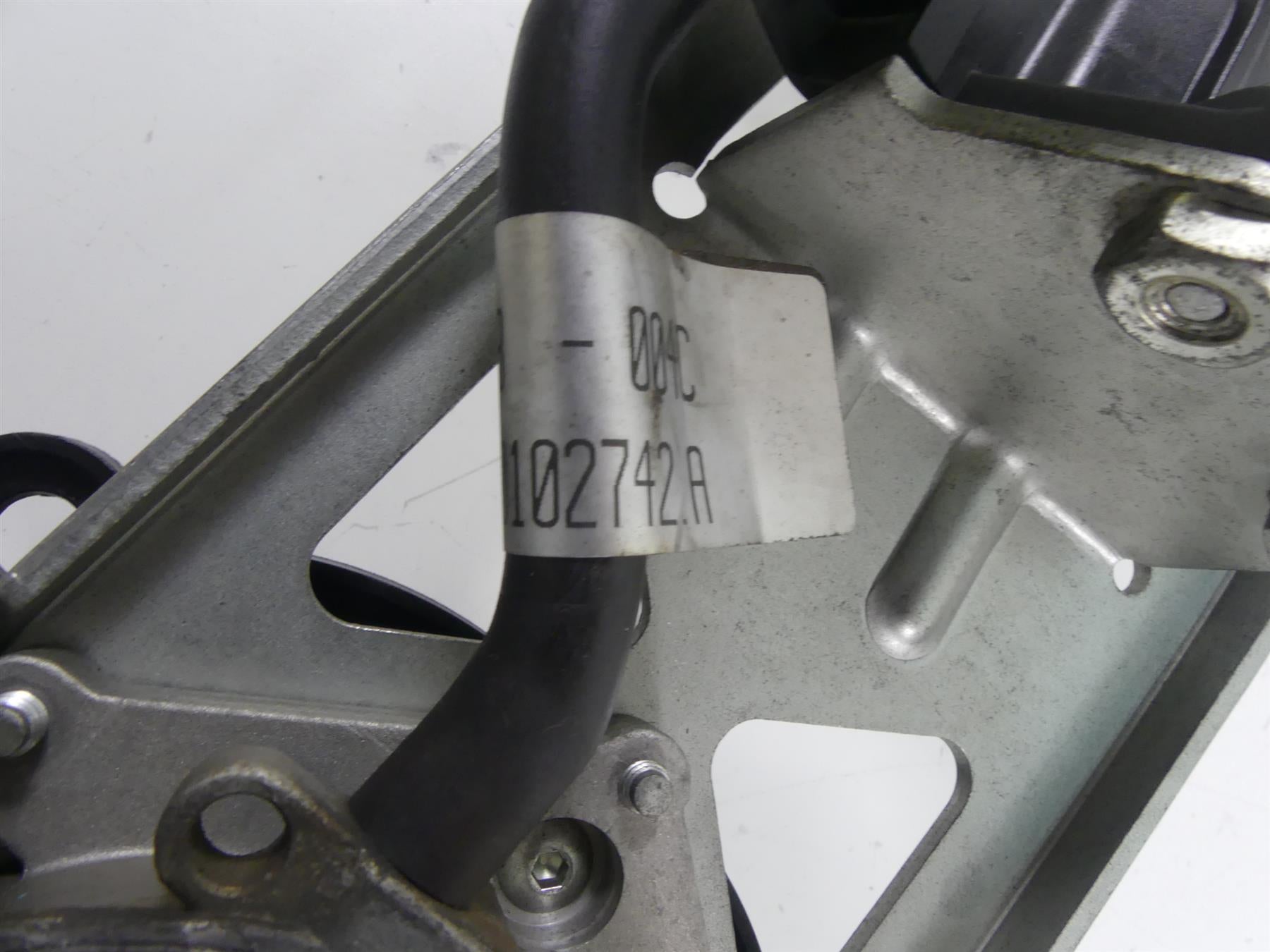 2013 Ducati Streetfighter 848 Throttle Body Bodies Fuel Injection 28240881A {{ shop.shopifyCountryName }} - Mototech271