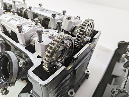 2008 Yamaha YZF R1 RN19 Good Cylinder Head Cylinderhead & Cams 4C8-11101-00-00 {{ shop.shopifyCountryName }} - Mototech271