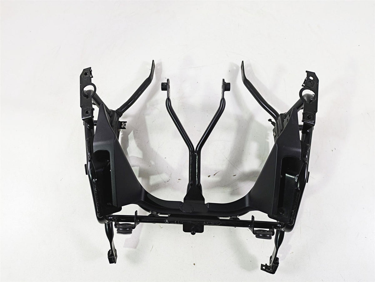 2009 BMW R1200GS K255 Adv Front Fairing Bracket Stay Holder 46637701558 {{ shop.shopifyCountryName }} - Mototech271