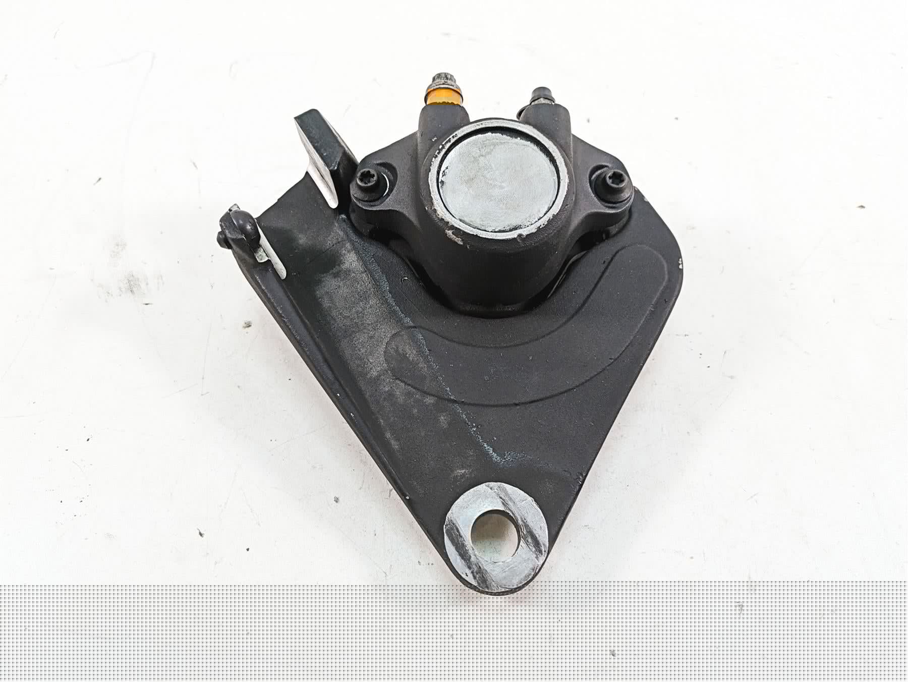 1990 Harley Sportster XLH883 XL883 Rear Brake Caliper + Bracket 44050-87 {{ shop.shopifyCountryName }} - Mototech271