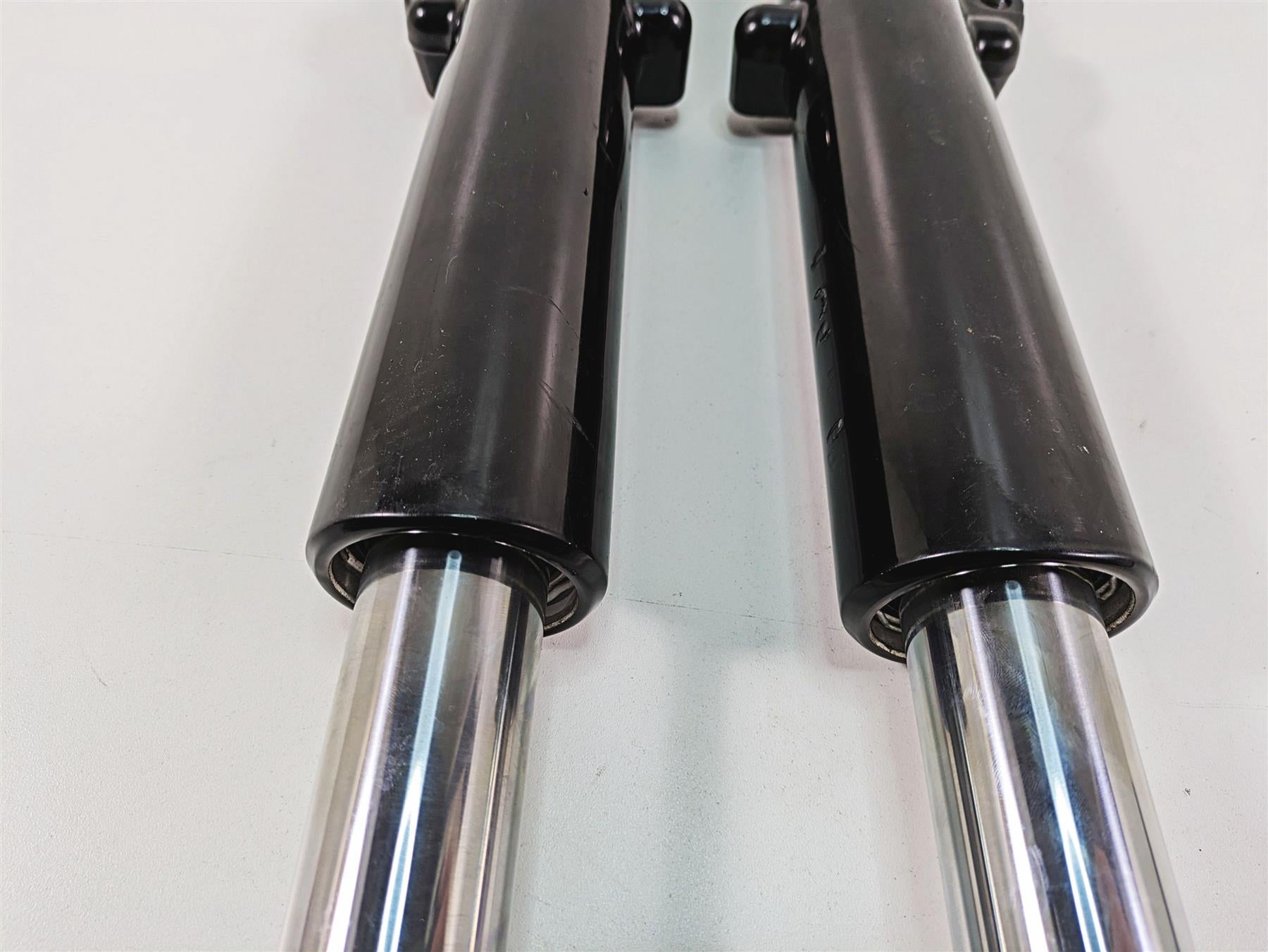 2013 Harley Touring FLHX Street Glide Straight Front Fork Leg Set 41mm 46495-09 {{ shop.shopifyCountryName }} - Mototech271