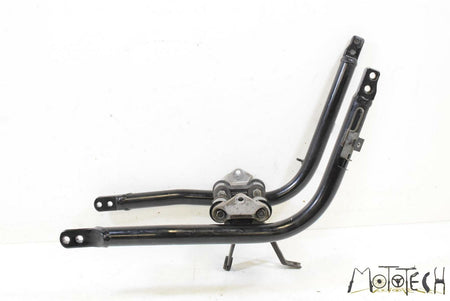 2005 Kawasaki ZZR1200 ZX1200 Front Downtube Lower Frame Rails 31064-1246 {{ shop.shopifyCountryName }} - Mototech271