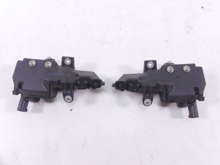 2017 BMW R1200RT RTW K52 Saddlebag Electronic Lock Set Actuator 46547727407 {{ shop.shopifyCountryName }} - Mototech271