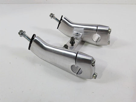 2005 Suzuki VZ800 M50 Boulevard Handlebar Holder Risers 56224-39G00 56225-39G00 {{ shop.shopifyCountryName }} - Mototech271