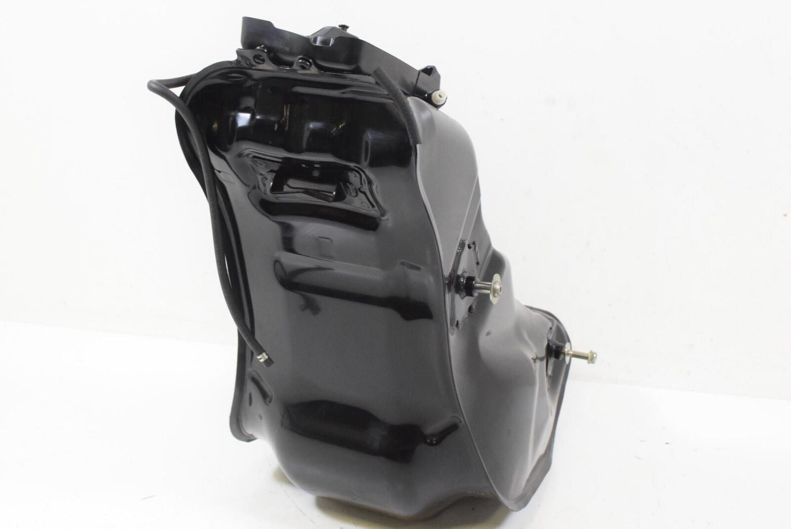 2014 Honda CTX1300 CTX 1300 Fuel Gas Petrol Tank Reservoir 17500-MJN-A00 {{ shop.shopifyCountryName }} - Mototech271