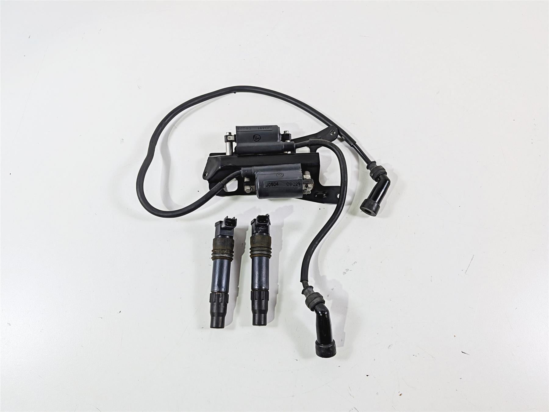 2014 Suzuki M109R VZR1800 Boulevard All 4 Ignition Coil Set 33410-35F11