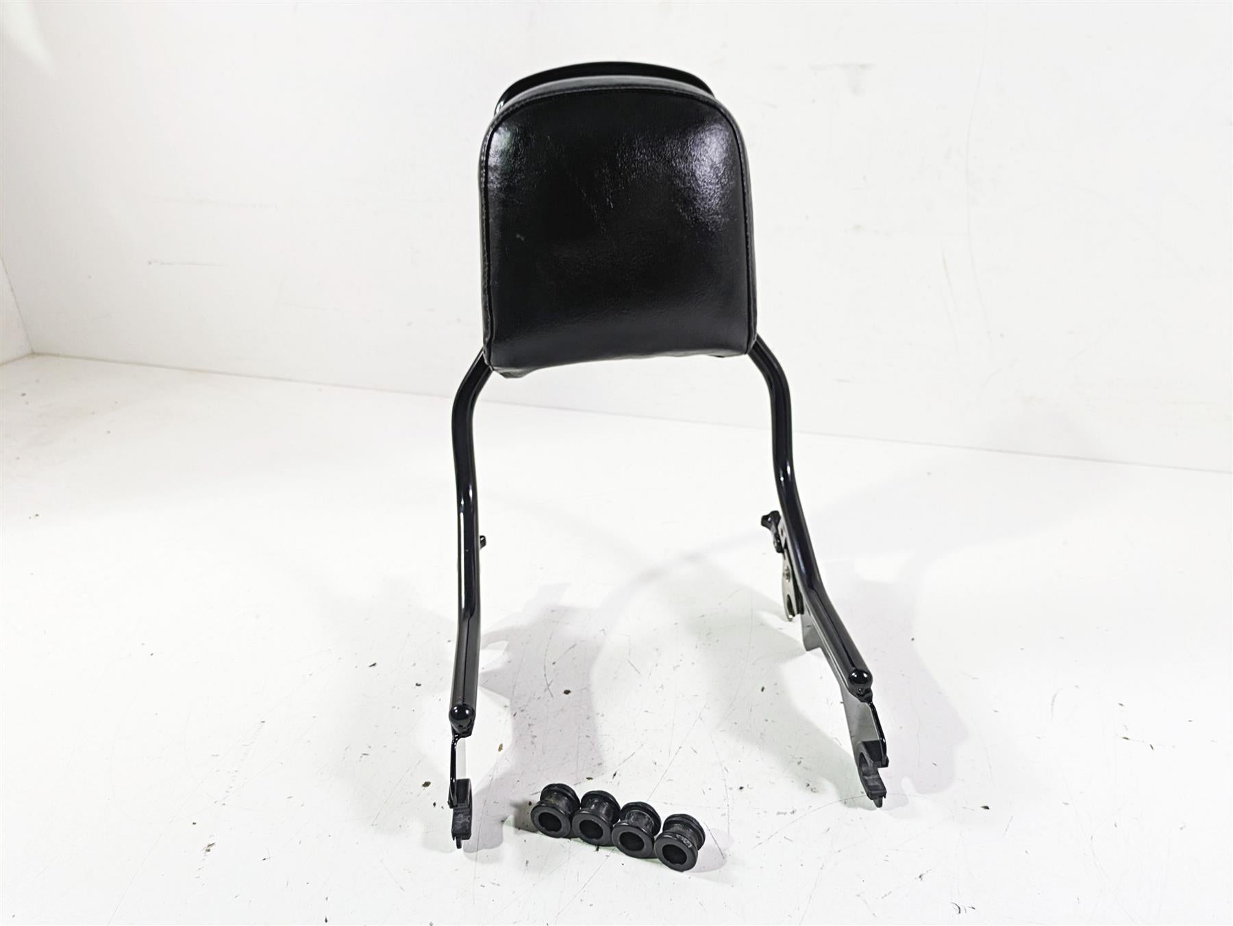 2019 Harley FLHCS Softail Heritage Oem Sissybar Backrest Standard 14.5" 52300446 {{ shop.shopifyCountryName }} - Mototech271
