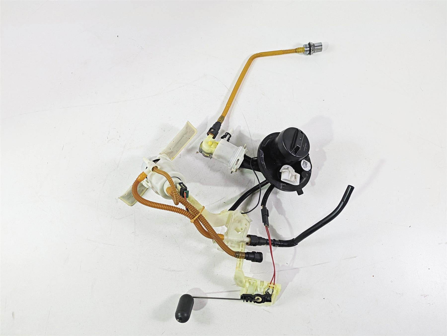 2021 Harley Touring FLTRX Road Glide Fuel Gas Petrol Pump - Read 75069-08D {{ shop.shopifyCountryName }} - Mototech271