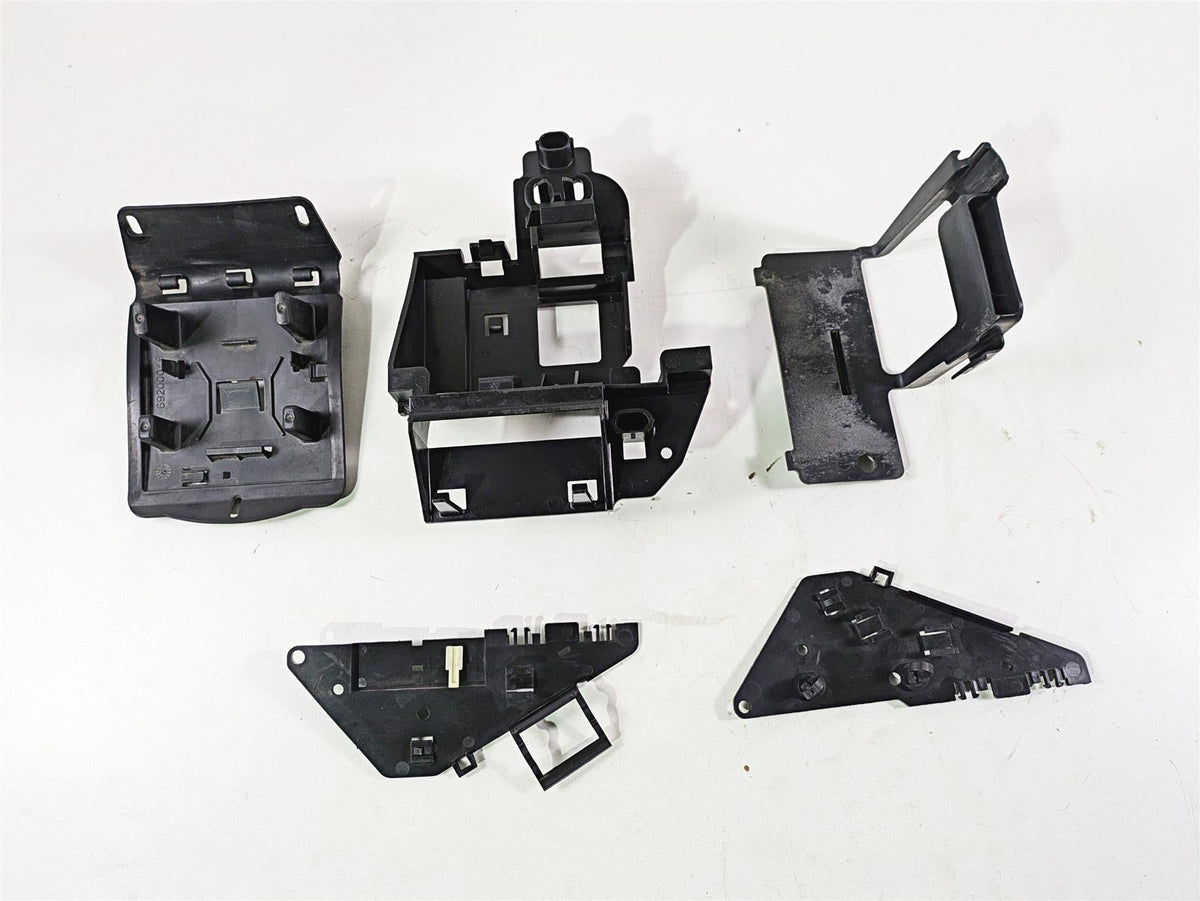 2014 Harley FLS Softail Slim Electric Battery Holder Plastic Set 70354-11 {{ shop.shopifyCountryName }} - Mototech271