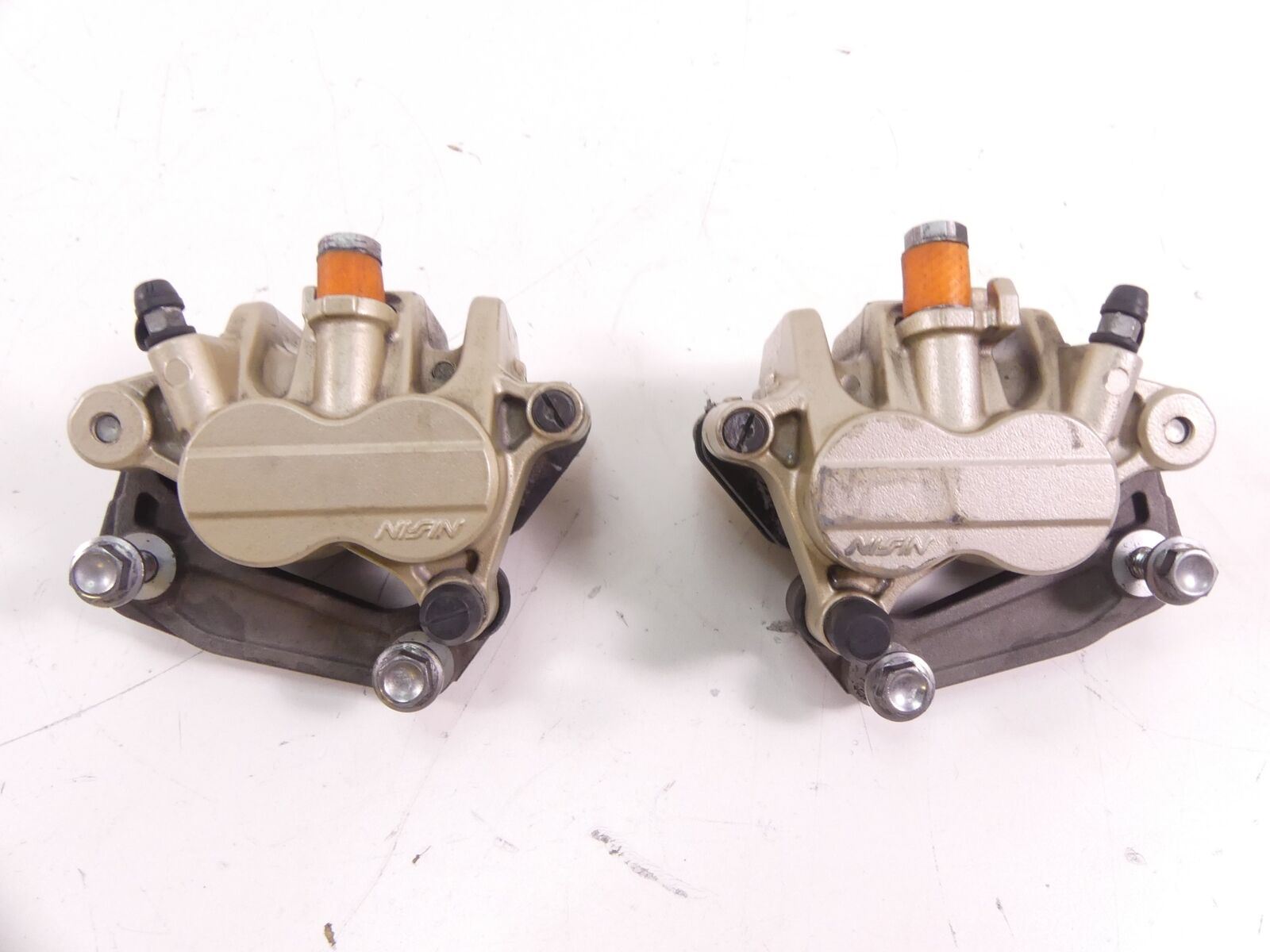 2014 Triumph Tiger 800 ABS Front Nissin Brake Caliper Set T2022030 T2022031