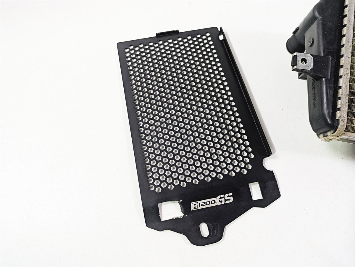 2017 BMW R1200 GS K50 Left Radiator + Thermostat & Cover Set 17118546408 {{ shop.shopifyCountryName }} - Mototech271