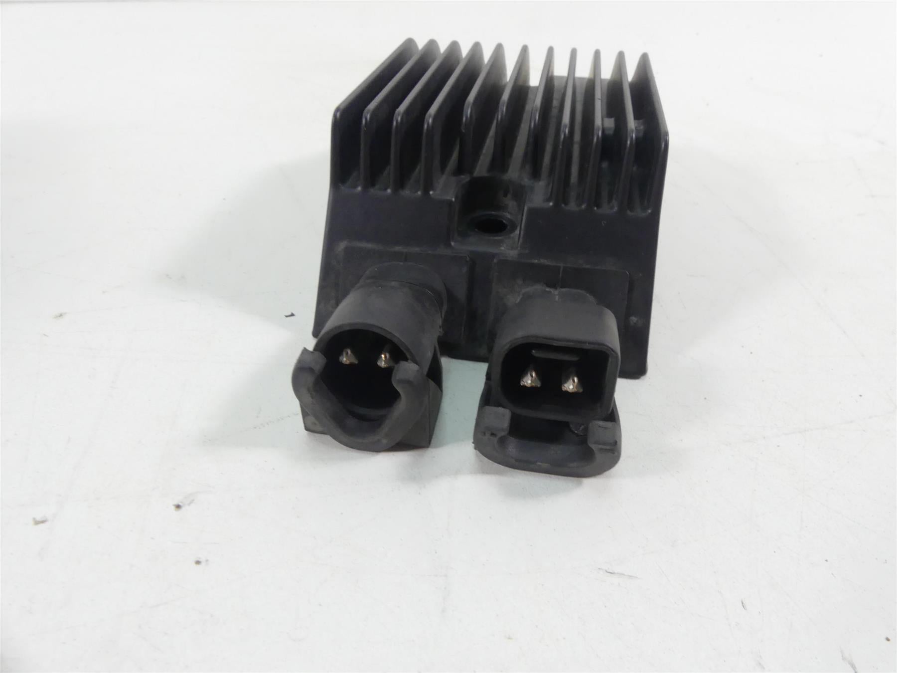2019 Harley XL883 N Sportster Iron Rectifier Voltage Regulator 74700012 {{ shop.shopifyCountryName }} - Mototech271
