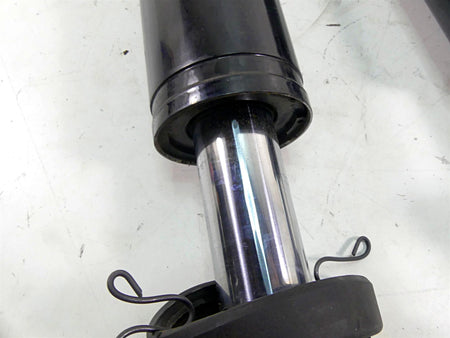 2006 Harley Touring FLHTCU SE E-Glide Rear 13" Air Shock Damper Set 54565-09 {{ shop.shopifyCountryName }} - Mototech271