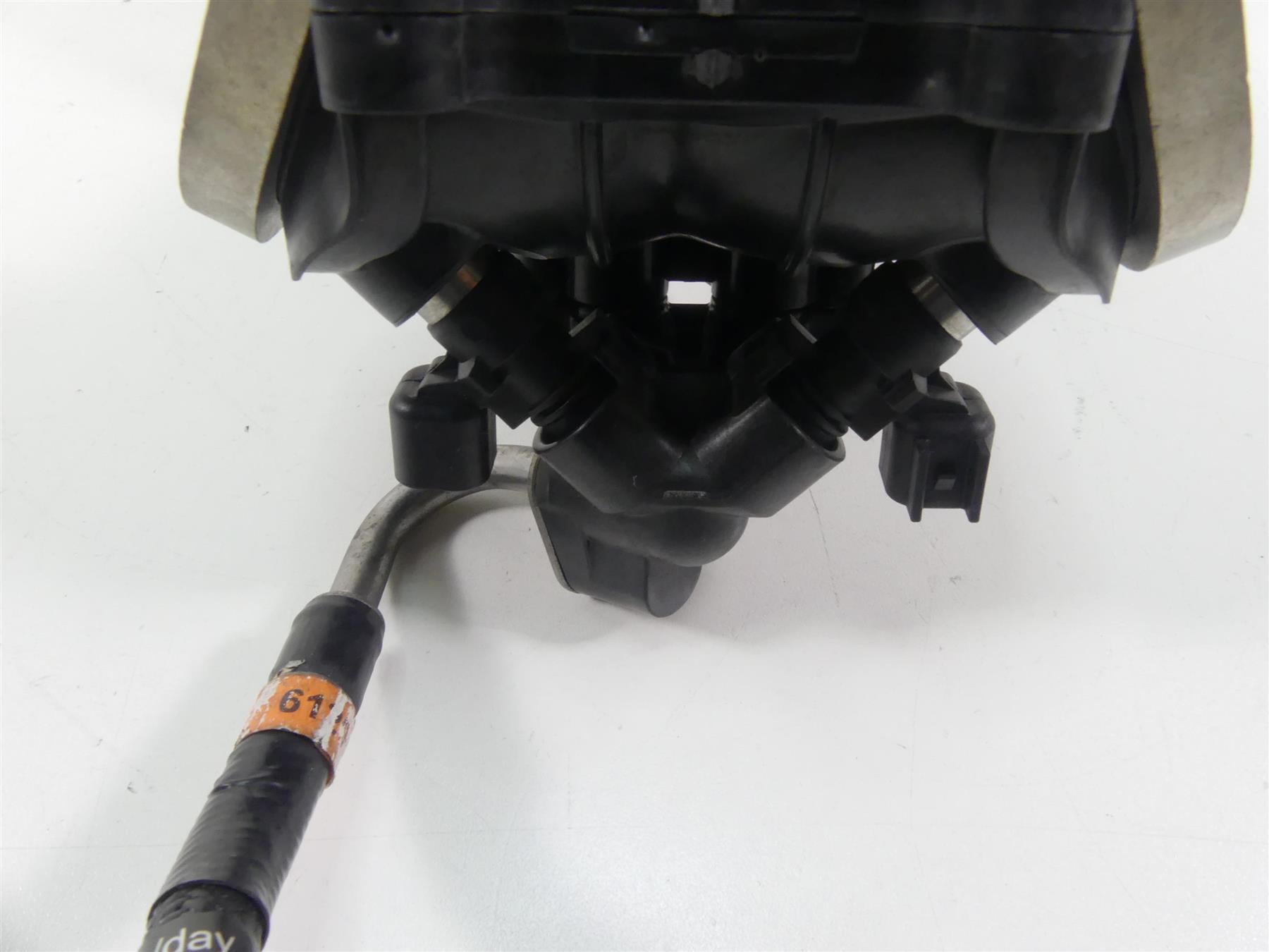2018 Harley Softail FXFB Fat Bob Mikuni M8 Throttle Body Fuel Injection 27300122 {{ shop.shopifyCountryName }} - Mototech271