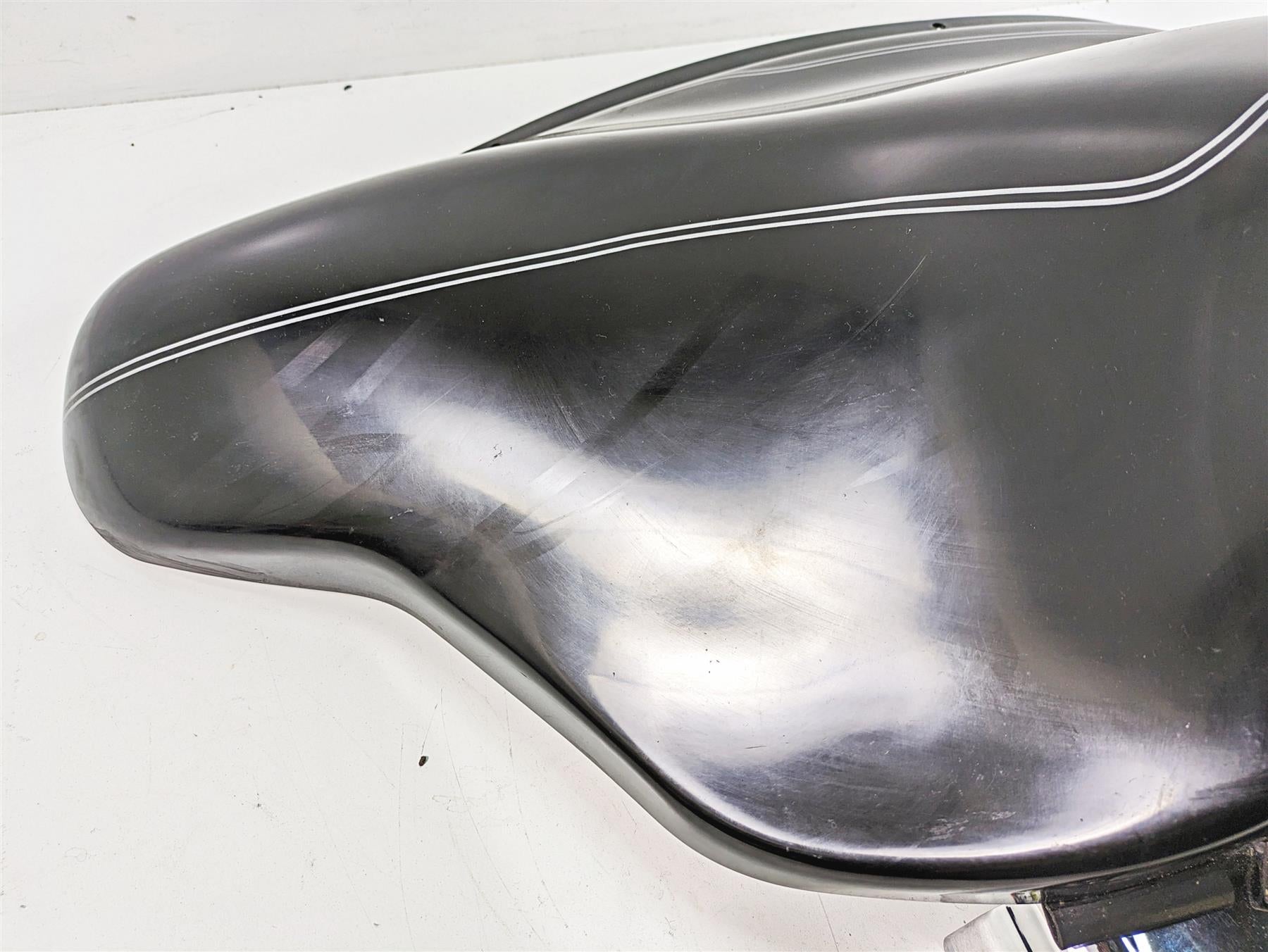 2006 Harley Touring FLHTCUI Electra Glide Front Vivid Bck Outer Fairing 58236-96 {{ shop.shopifyCountryName }} - Mototech271