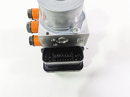 2023 Ducati Monster 937 SP Abs Brake Pump Unit Module 54241011A {{ shop.shopifyCountryName }} - Mototech271