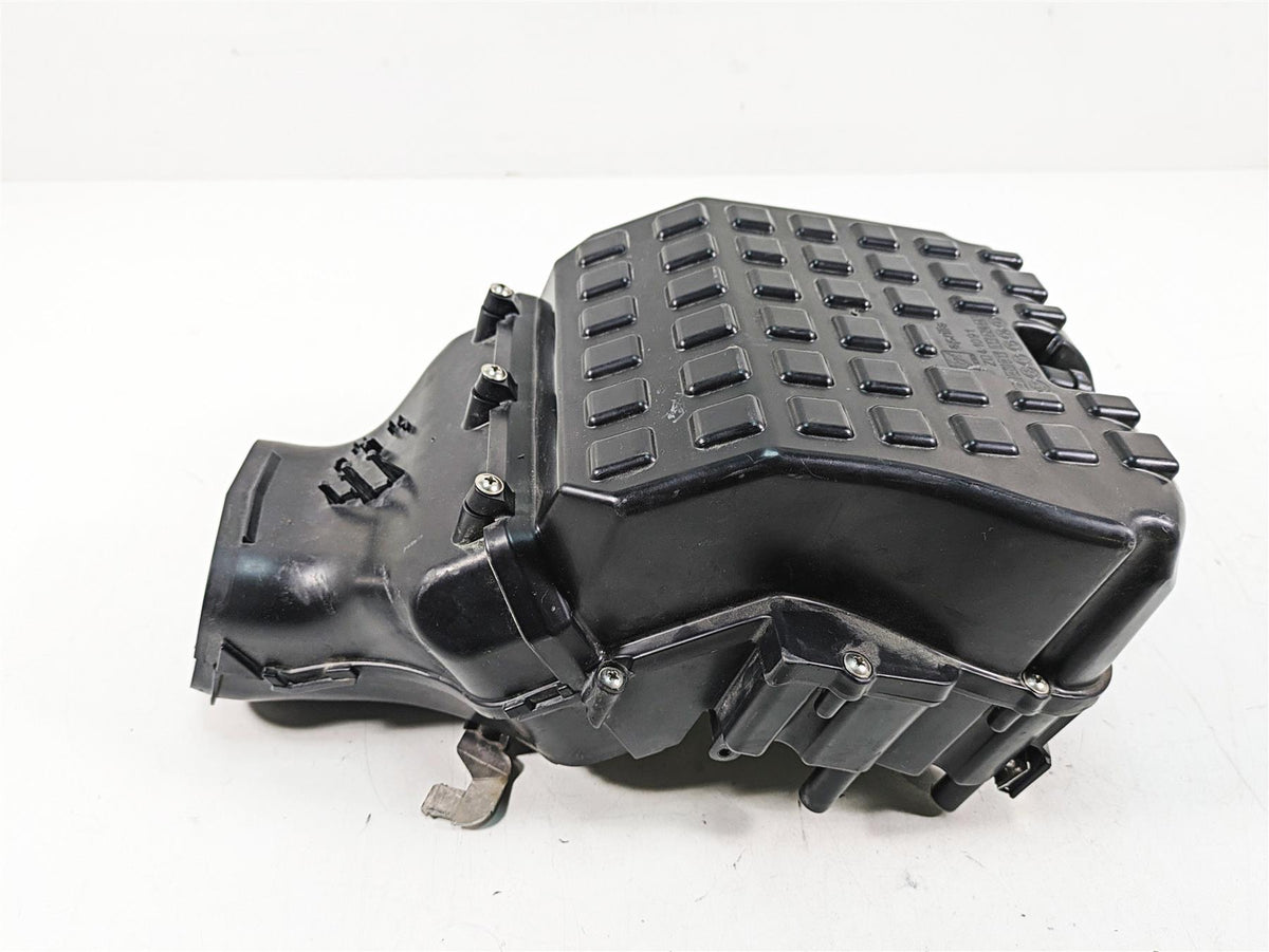 2021 Aprilia RS660 Air Filter Cleaner Breather Box 2B006527 2B006529 {{ shop.shopifyCountryName }} - Mototech271