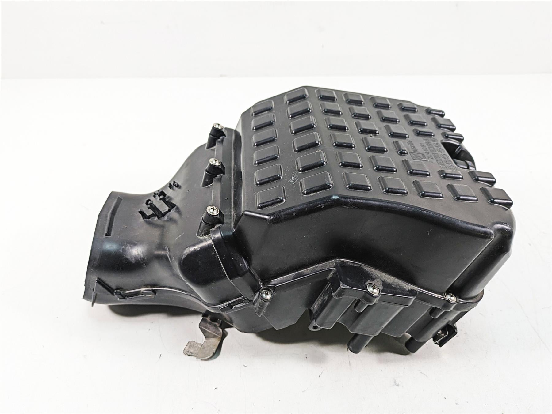 2021 Aprilia RS660 Air Filter Cleaner Breather Box 2B006527 2B006529 {{ shop.shopifyCountryName }} - Mototech271
