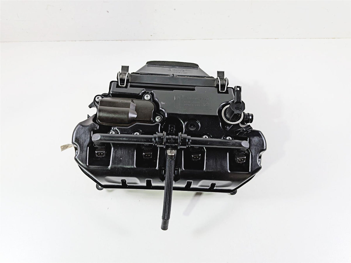 2014 BMW S1000RR K46 Air Box Cleaner Intake & Injectors 13718526559 13718561315 {{ shop.shopifyCountryName }} - Mototech271