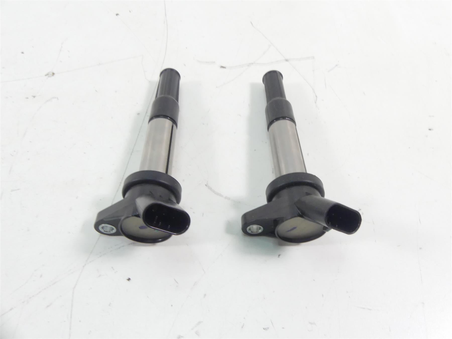 2019 Indian Motorcycle Co. FTR1200 Ignition Stick Coil Set 4015017 {{ shop.shopifyCountryName }} - Mototech271