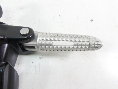 2017 Triumph Thruxton 1200 R Right Front Footpeg Foot Peg + Bracket T2081084 {{ shop.shopifyCountryName }} - Mototech271