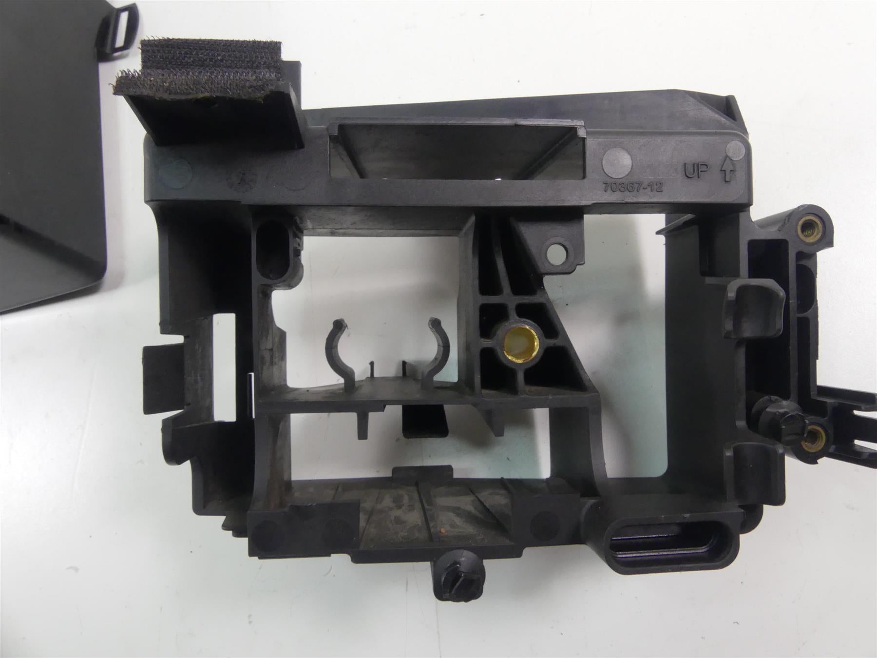 2014 Harley FXDF Dyna Fat Bob Electric Tray & Cover Holder Stay Set 70367-12 {{ shop.shopifyCountryName }} - Mototech271