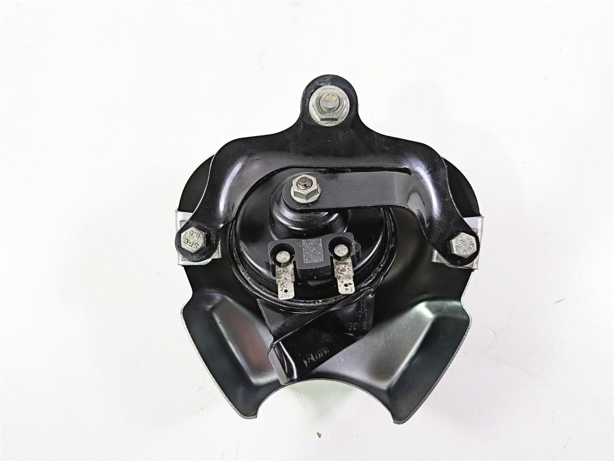 2013 Harley VRSCF Muscle Rod Horn & Silver Cover 69053-09 {{ shop.shopifyCountryName }} - Mototech271