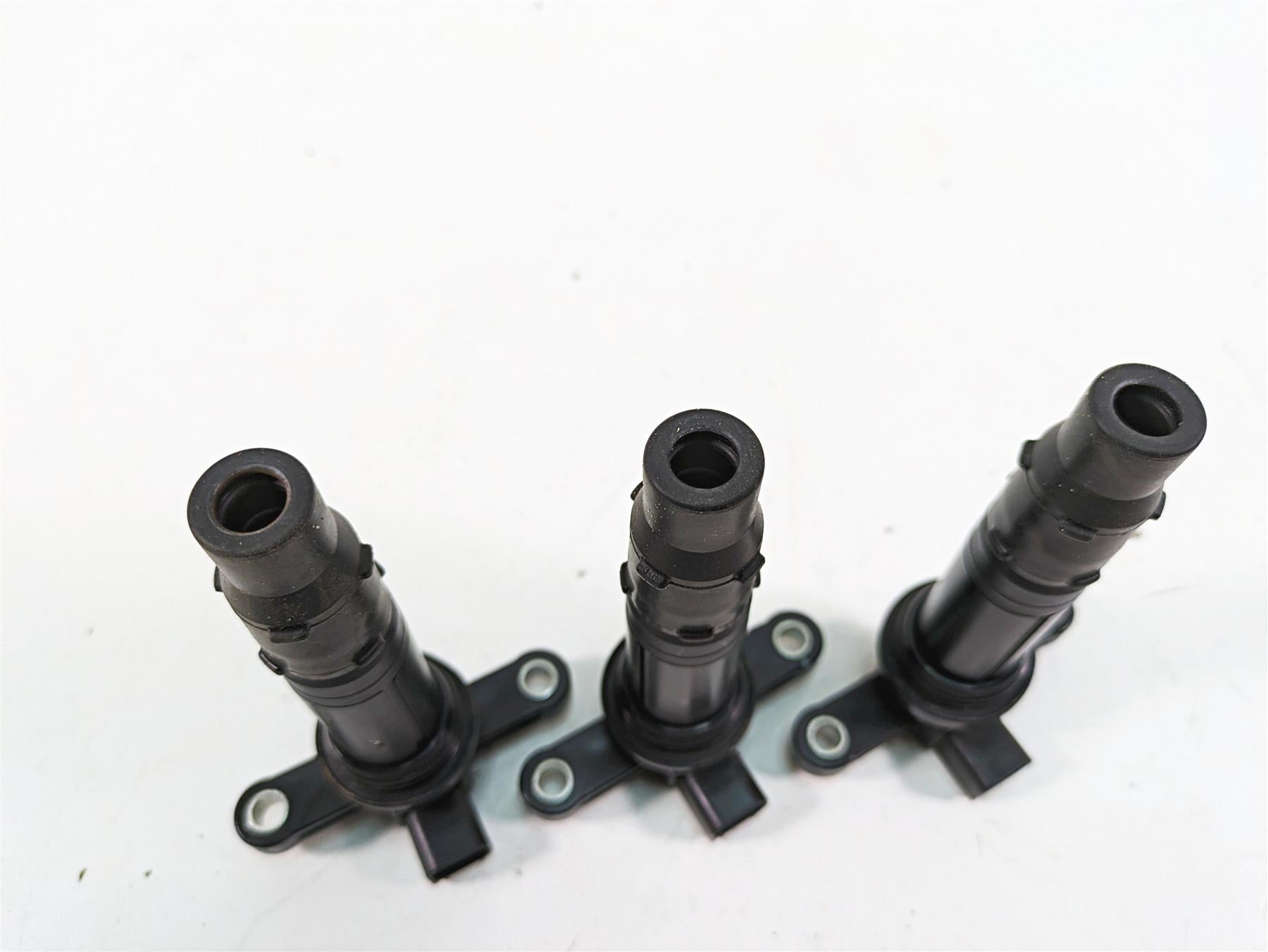 2018 Yamaha YXZ1000R EPS SS Ignition Stick Coil Set 2HC-82310-00-00 {{ shop.shopifyCountryName }} - Mototech271