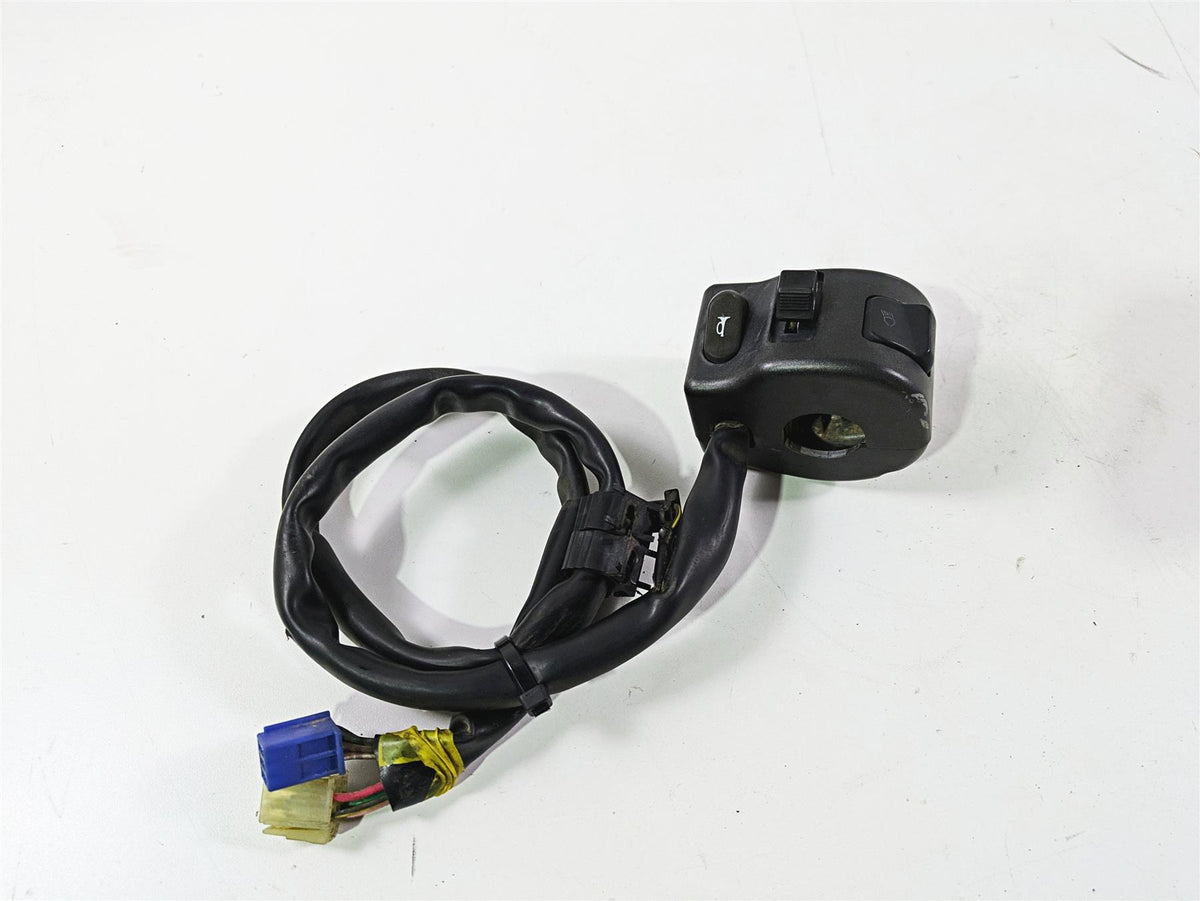 2007 Yamaha XVS1300 V-Star Left Hand Control Switch 3D8-83973-00-00 {{ shop.shopifyCountryName }} - Mototech271