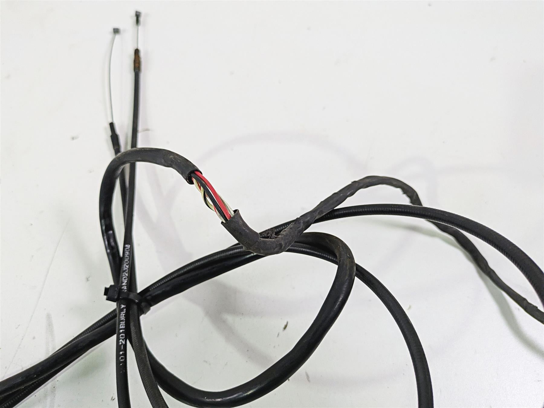 2016 Harley FXDWG Dyna Wide Glide Right Hand Control Switch Set 71500360 {{ shop.shopifyCountryName }} - Mototech271