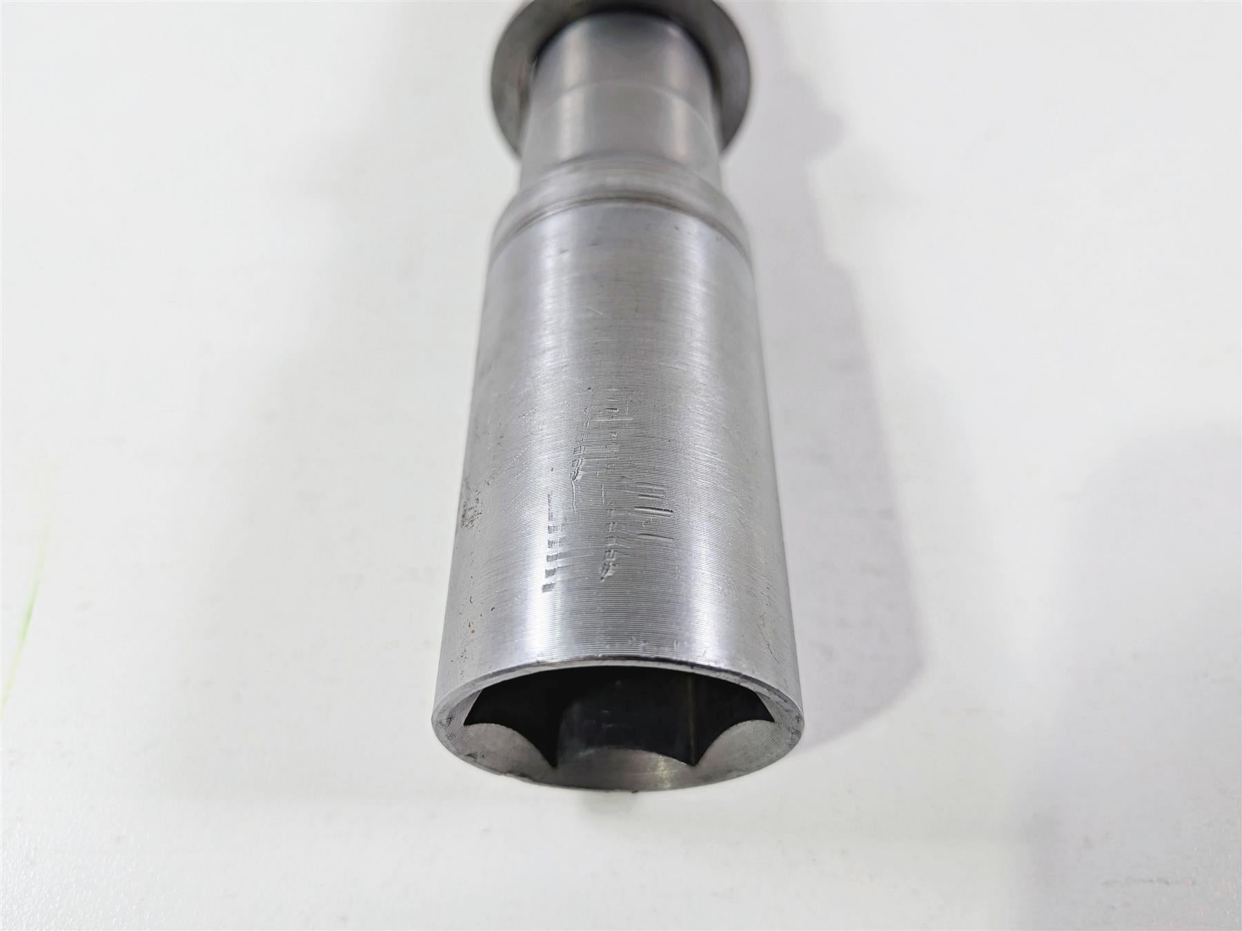 2023 BMW F850GS K81 Front Wheel Spindle Axle 36318544125 {{ shop.shopifyCountryName }} - Mototech271