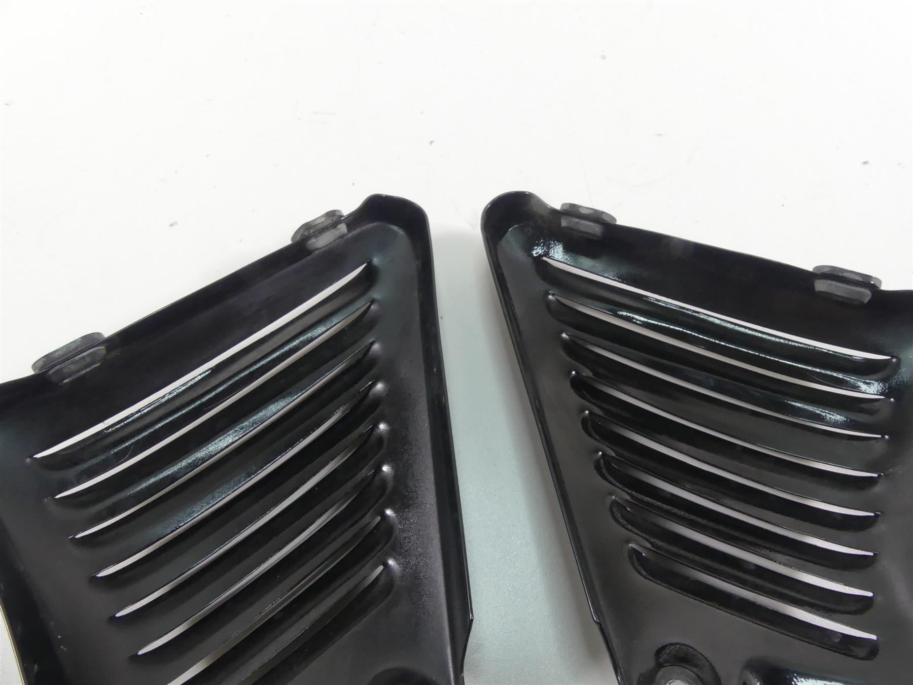 2006 Harley VRSCD Night Rod Neck Cover Fairing Cowl Set 66155-03BEO 66156-03BEO {{ shop.shopifyCountryName }} - Mototech271