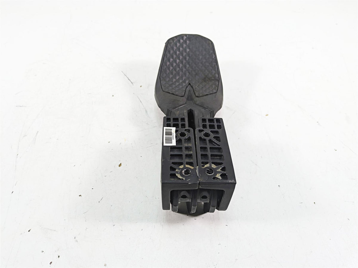 2016 Sea-Doo Spark 900 Rear Step Up Ladder 295100642 269800757 {{ shop.shopifyCountryName }} - Mototech271