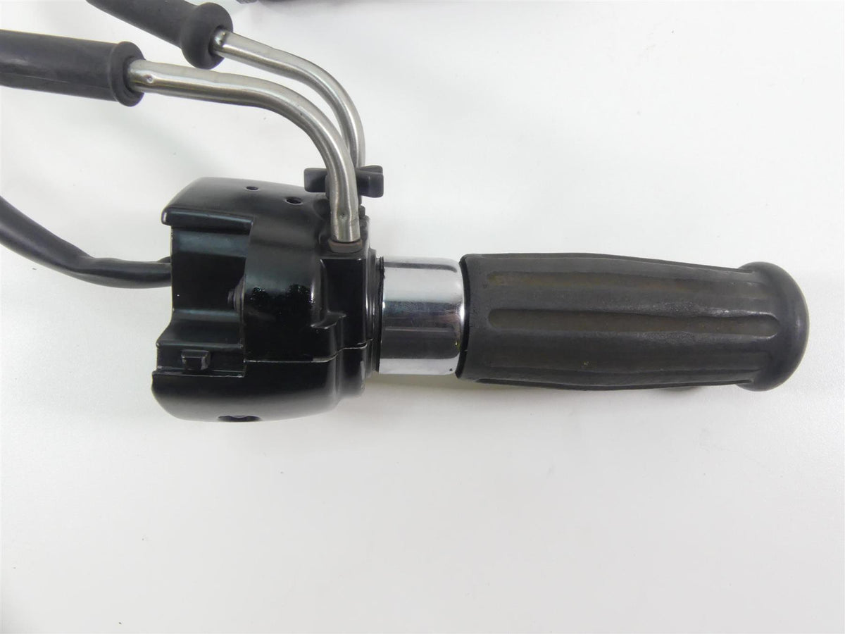 2008 Harley Softail FLSTSB Cross Bones Right Control Switch Throttle 71684-06 {{ shop.shopifyCountryName }} - Mototech271