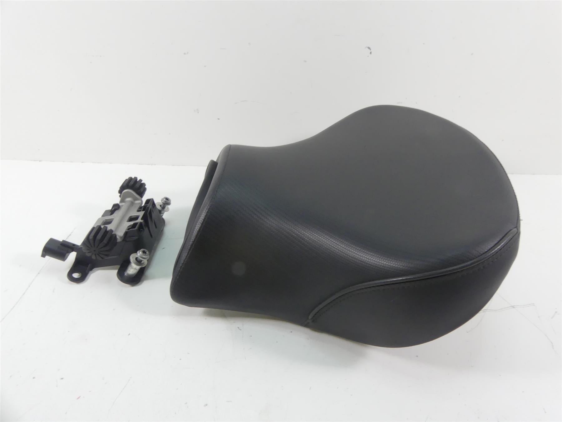 2017 BMW R1200RT K52 Front Rider Sargent Sport Performance Seat Saddle WS-644F {{ shop.shopifyCountryName }} - Mototech271